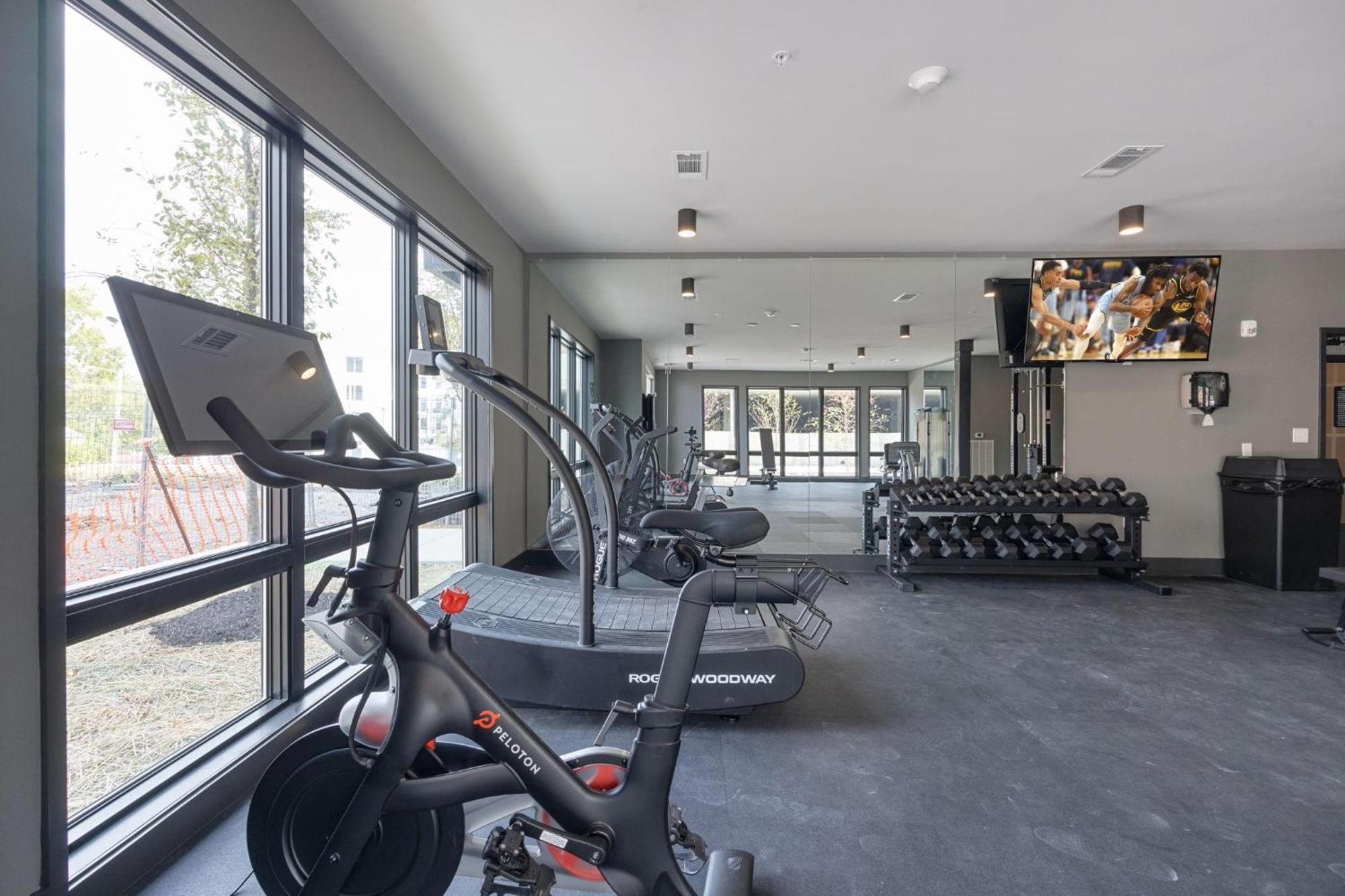 Acoustic - Fitness Center - Odyssey At The Park Holiday home